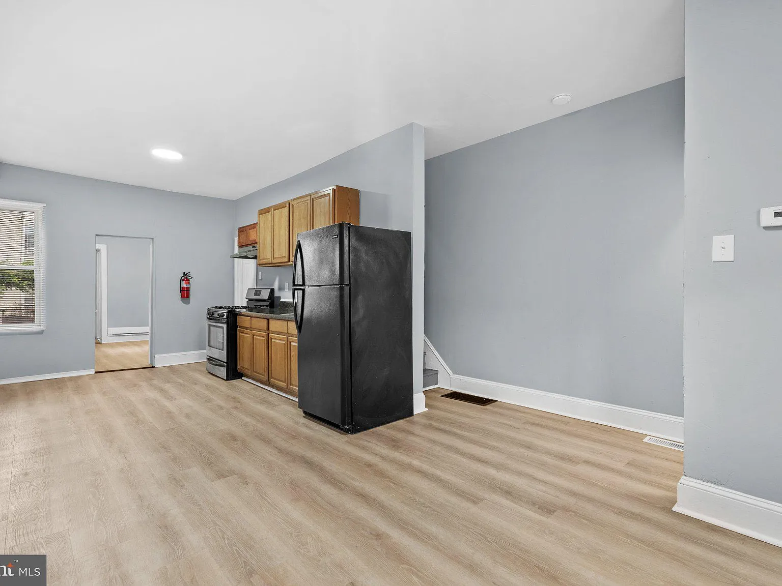 3 bed, 2.0 bath, 712 sqft, $1,450 — Photo 3