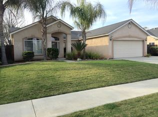 925 Birch Ave, Lemoore, CA 93245