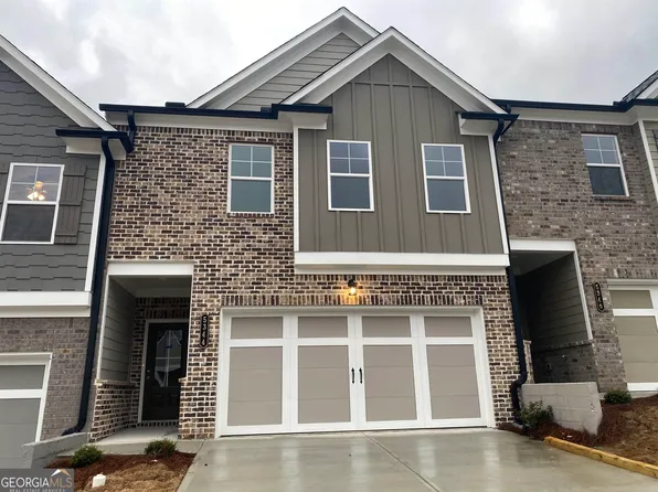 5344 Fox Hill Ln, Oakwood, GA 30566