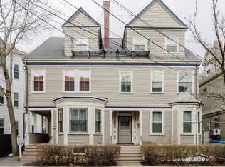 9 Pond St, Jamaica Plain, MA 02130