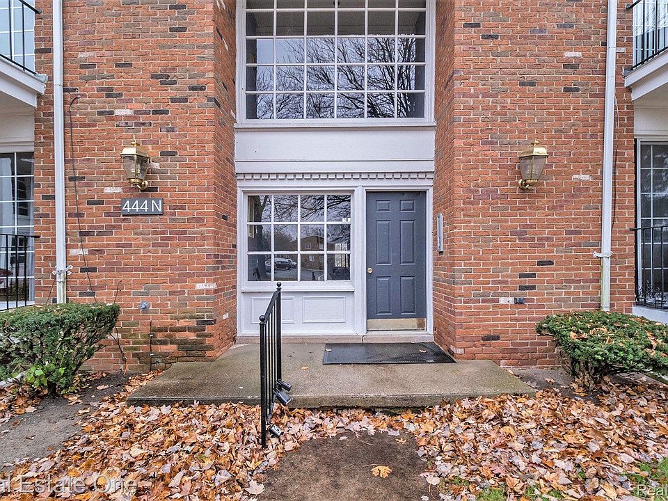1st image of 444 Fox Hills Dr N #A-8