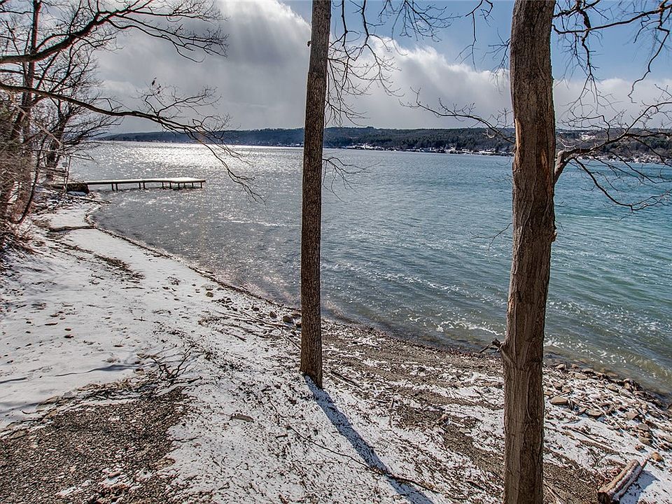1st image of 0 W Bluff Dr