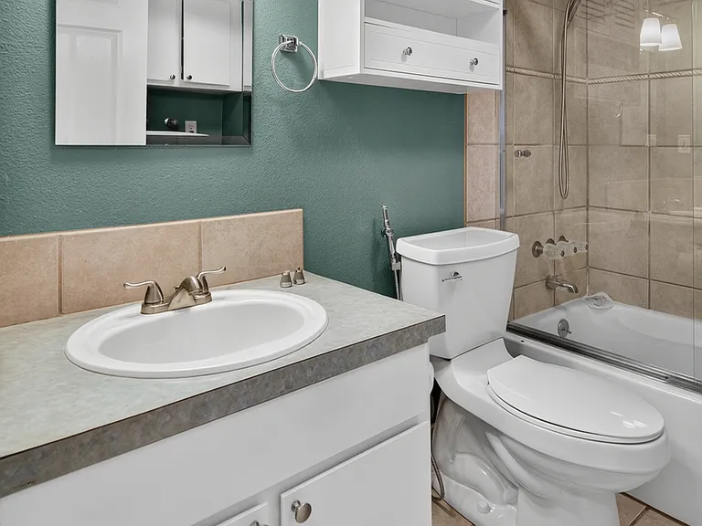1434 Hover St #2 — Photo 30