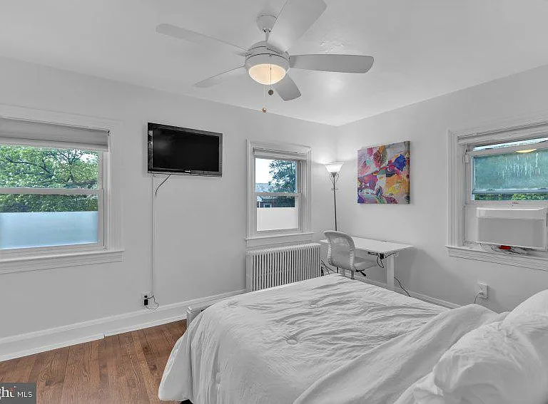 3310 Elbert St — Photo 19
