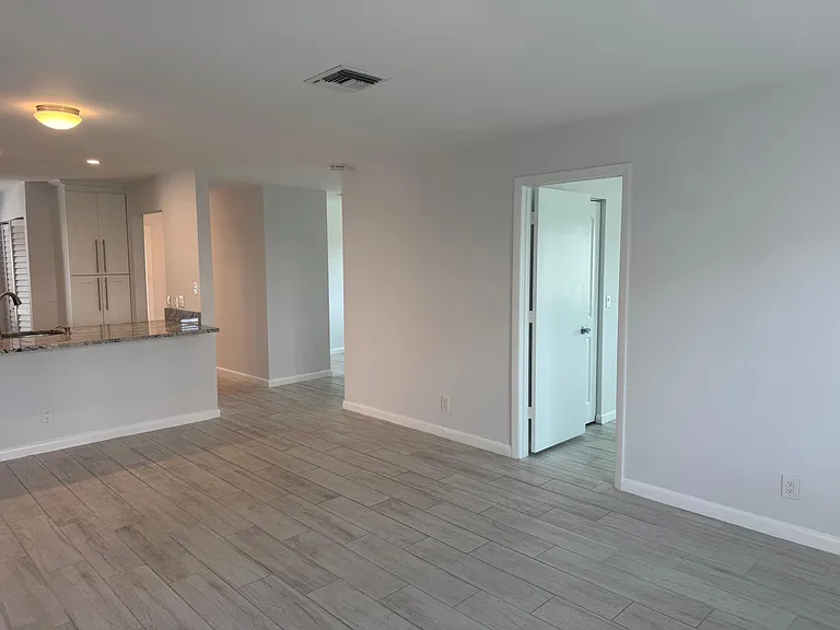 14747 Wildflower Ln — Photo 11