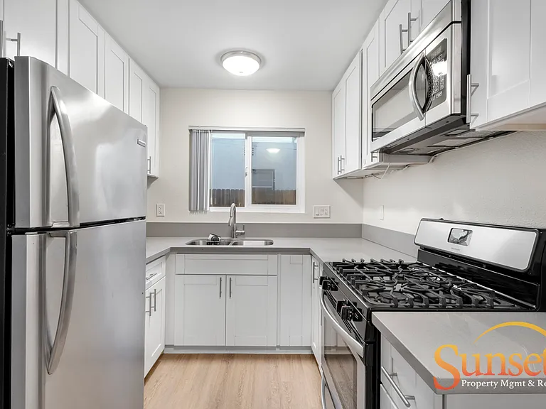 4519 Campus Ave #3 — Photo 4