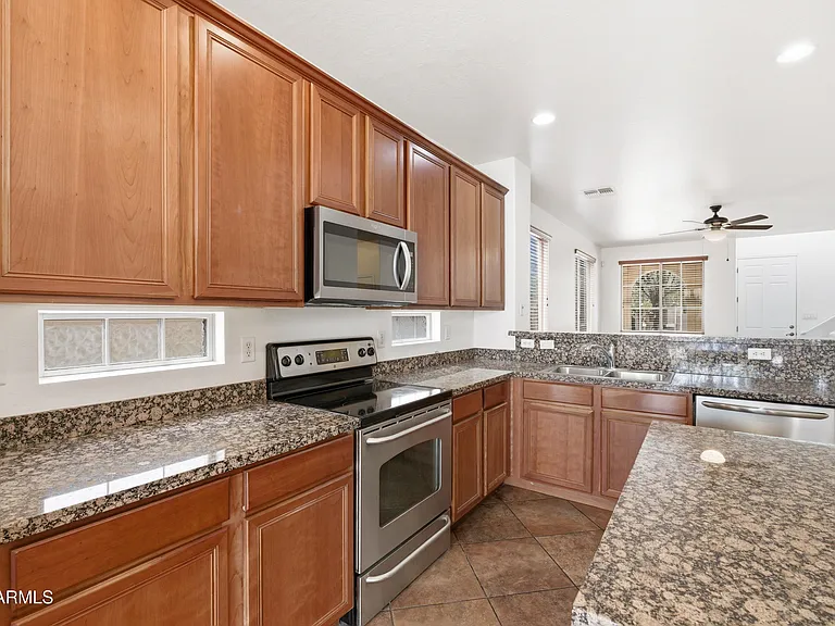 4157 E Santa Fe Ln — Photo 16