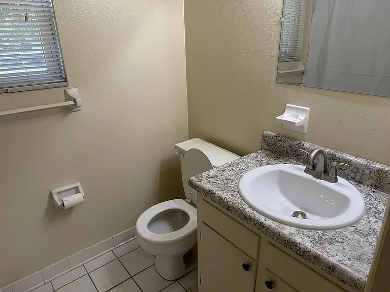 1101 Washington Ct #1 — Photo 5