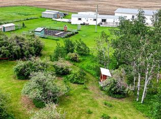 255049 NE Township Road 300, Kneehill County, AB T0M1Y0