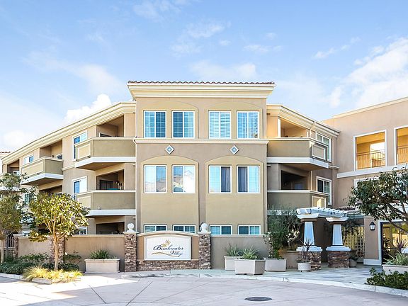 2nd image of 2750 Artesia Blvd Unit 109