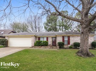 6820 Rockingham Rd, Memphis, TN 38141