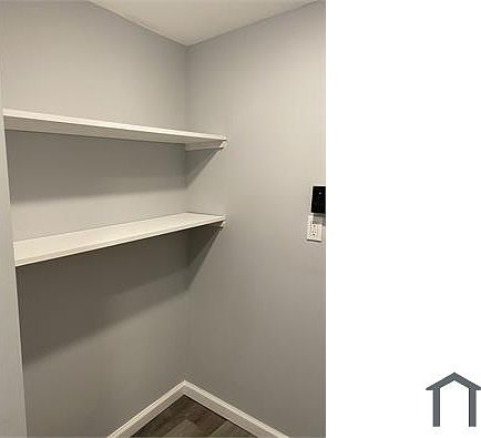 5th image of 4941 Wayne Ave Floor 1