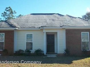 200 Cloud Ln, Albany, GA 31721
