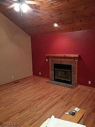 1st image of 122 N Cedar St
