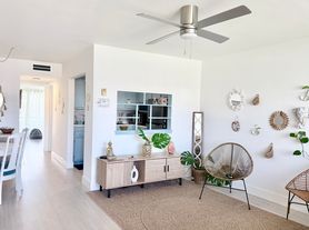 3322 Cynthia Ln