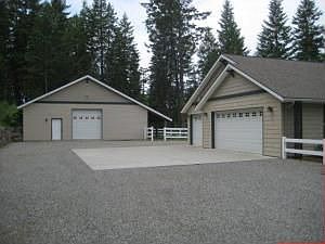 4th image of 17000 W Julia Dr