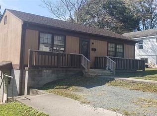 910 Stonehenge Ave, Charlottesville, VA