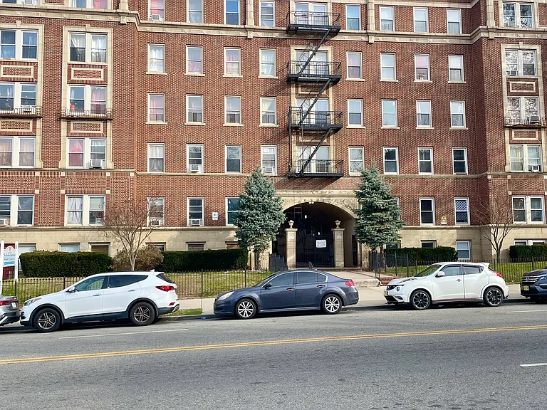 445 Central Avenue — Photo 9