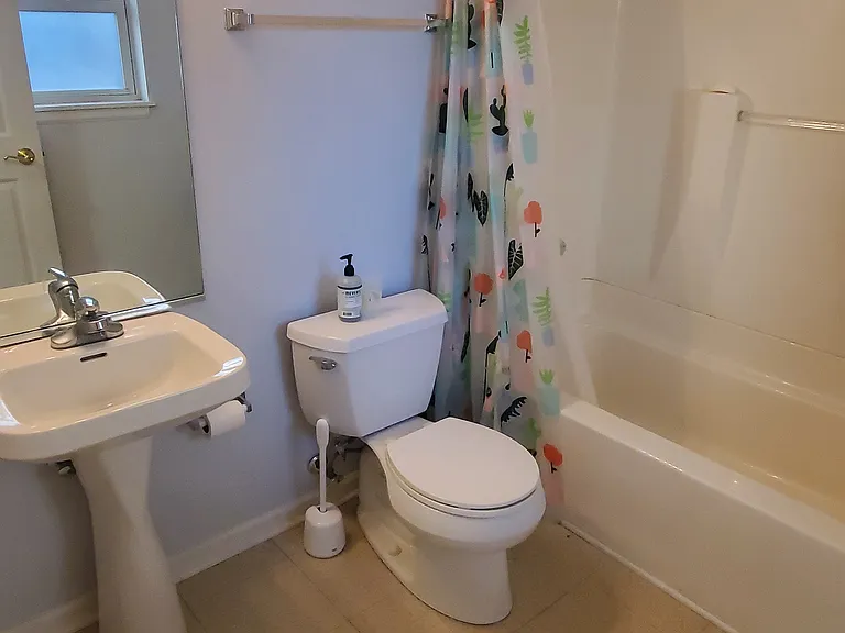 7322 Randolph St #6 — Photo 15