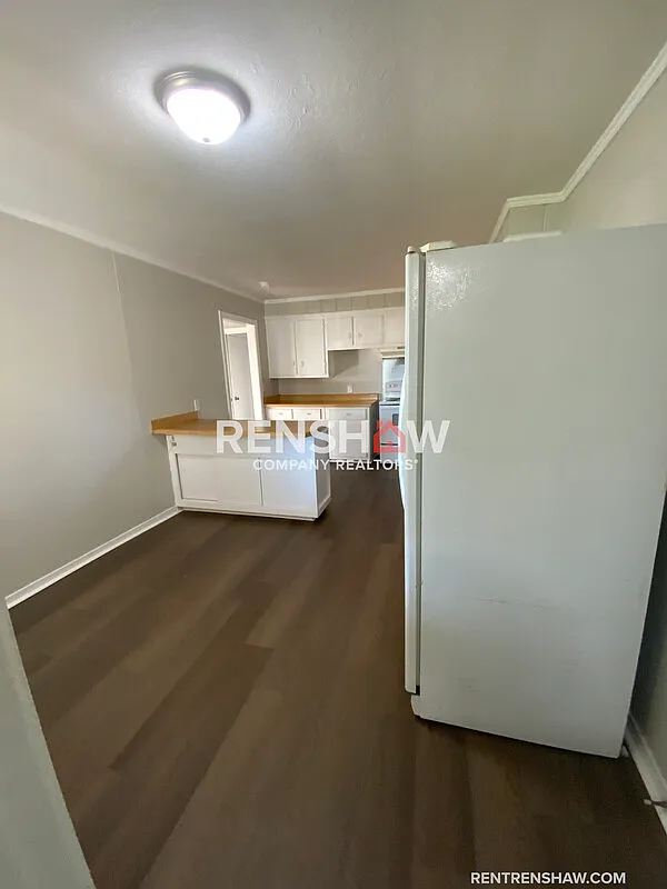 3 bed, 1.0 bath, 1155 sqft, $1,200 — Photo 4