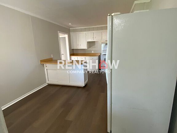 4th image of 614 Faith Cir