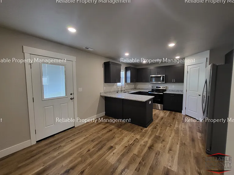 2015 Lawrence Ln #1502 — Photo 3