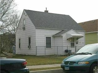 2560 Queen St, Dubuque, IA 52001