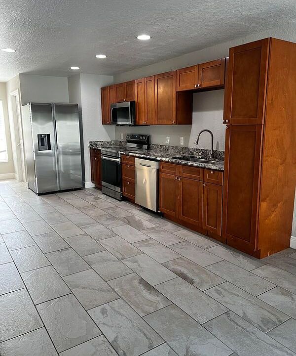 1st image of 5128 SE 103rd Ln Unit 7