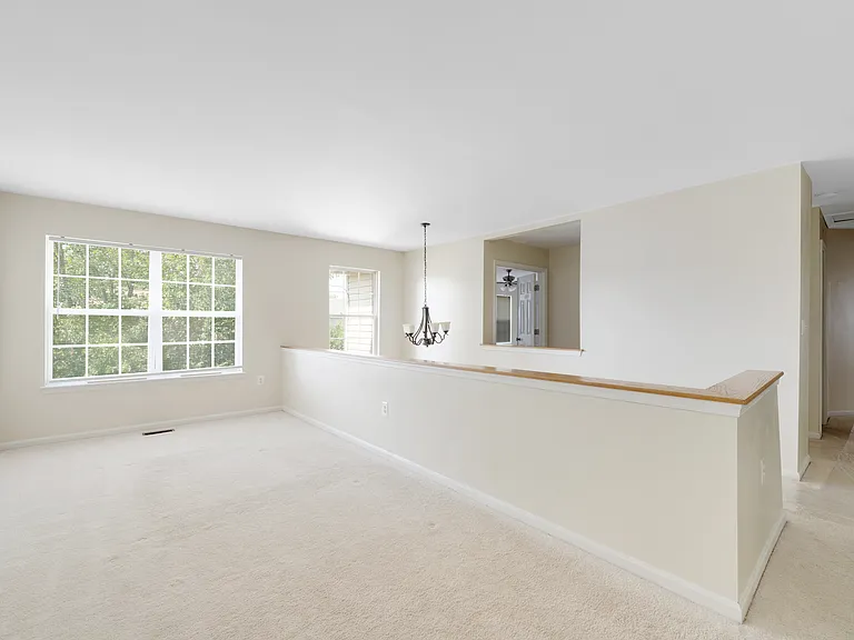 6119 Oaklawn Ln — Photo 8