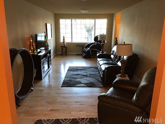 4th image of 31317 62nd Avenue Ct S