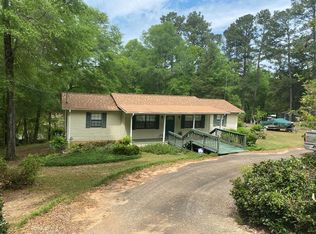575 E Lime Springs Rd, Abbeville, AL 36310
