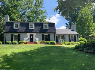 3015 Henderson Rd, Greensboro, NC 27410