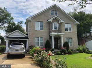 1809 Peabody Dr, Falls Church, VA