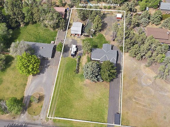 5th image of 1971 SW 25th St