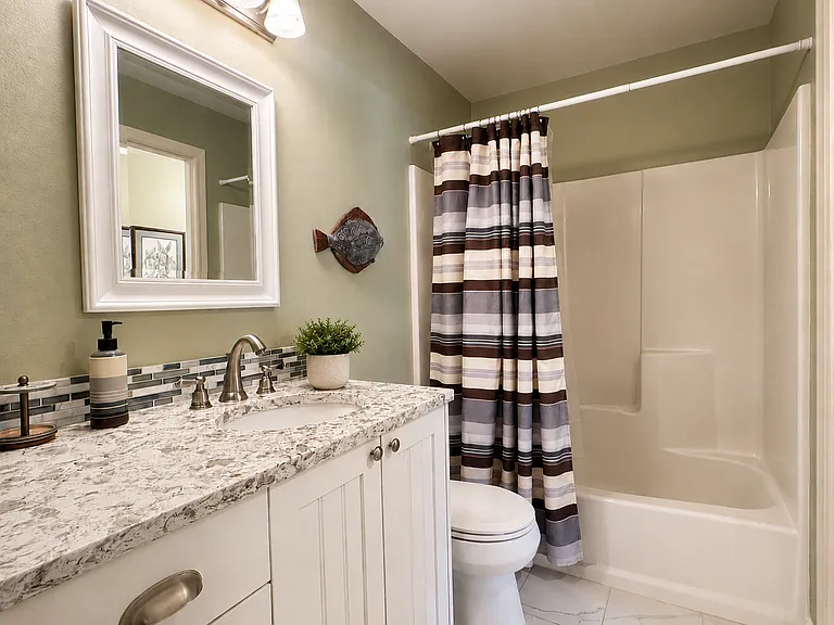 321 SE Orchard Dr #1-27 — Photo 14