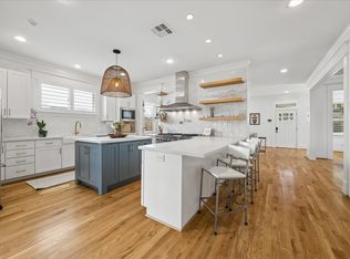 215 E 26th St, Houston, TX 77008