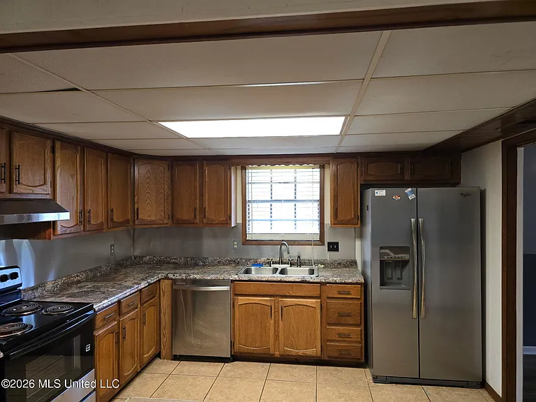 12334 Fernwood Cv — Photo 9
