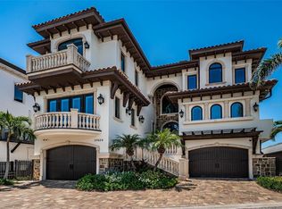 17824 Lee Ave, Redington Shores, FL 33708