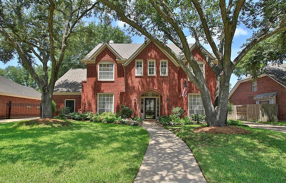 1st image of 7431 River Garden Dr
