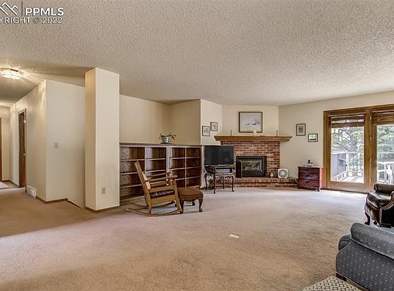 4th image of 15125 W Coachman Dr