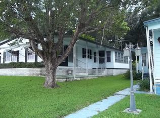 4634 Flamingo Dr, Zephyrhills, FL 33541