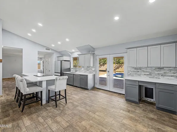 8708 W Townley Avenue, Peoria, AZ 85345