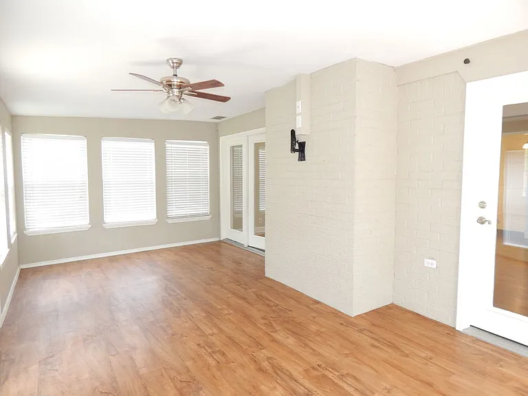 905 David Dr — Photo 10