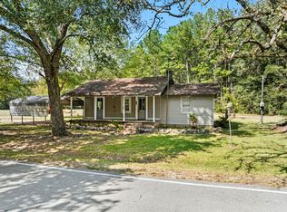 977 Lampton Hilltop Rd, Columbia, MS 39429