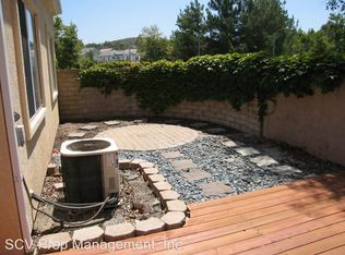 27831 Skycrest Cir, Valencia, CA 91354