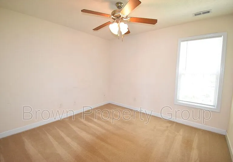 165 Pender Rd — Photo 17