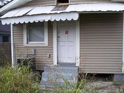 2nd image of 1935 Elysian Fields Ave