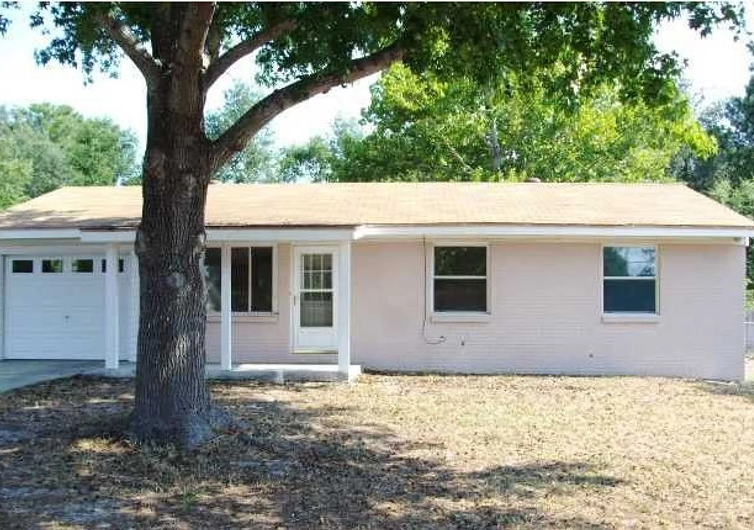 3-Bedroom/ 1.5-Bath - Delightful Home in Fort Walton Beach - Great Location "A Must-See Home" — Photo 1
