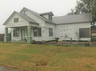 241 N 1st St, Eunice, LA 70535