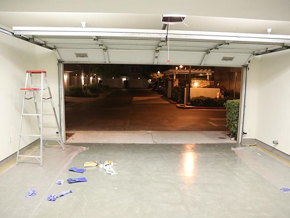 Double Car Garage - 1st level